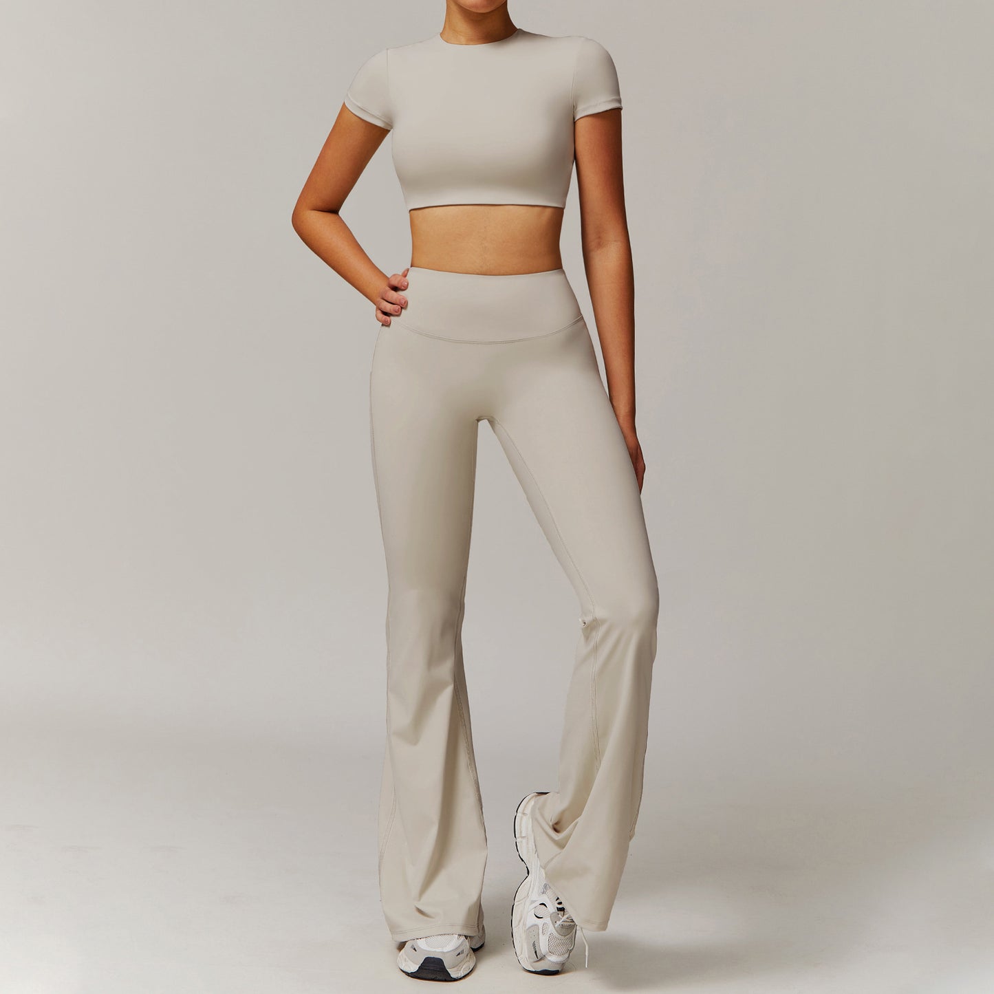 Ana Yoga Short sleeve top
