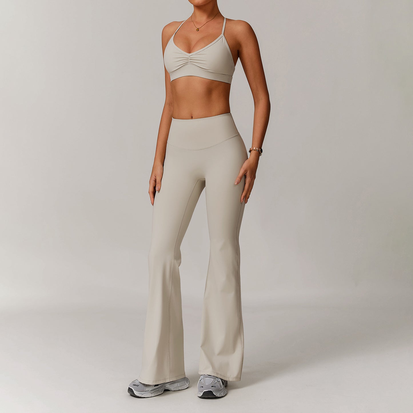 Ana Yoga Flared pants