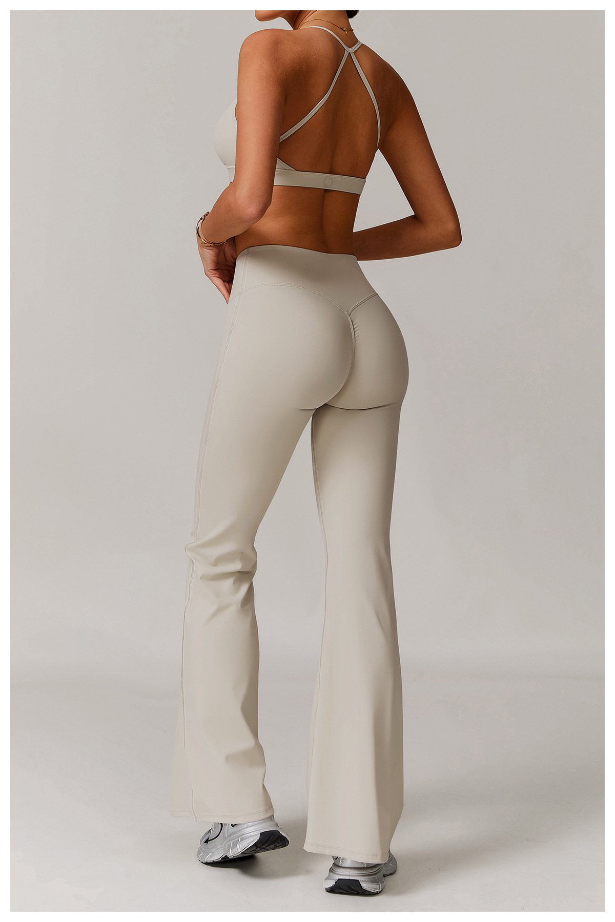 Ana Yoga Flared pants