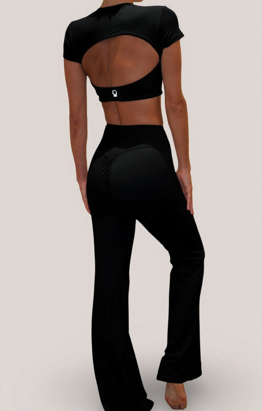 Ana Yoga Flared pants