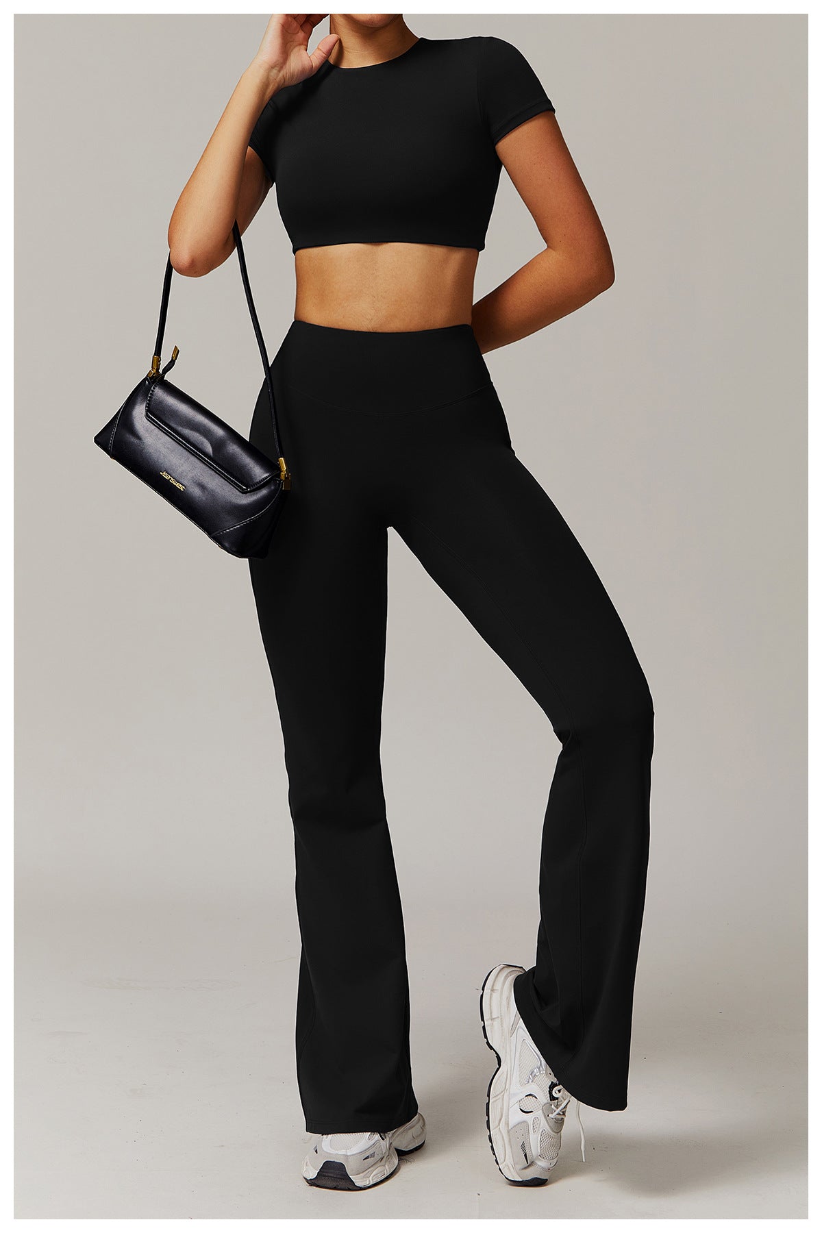 Ana Yoga Short sleeve top